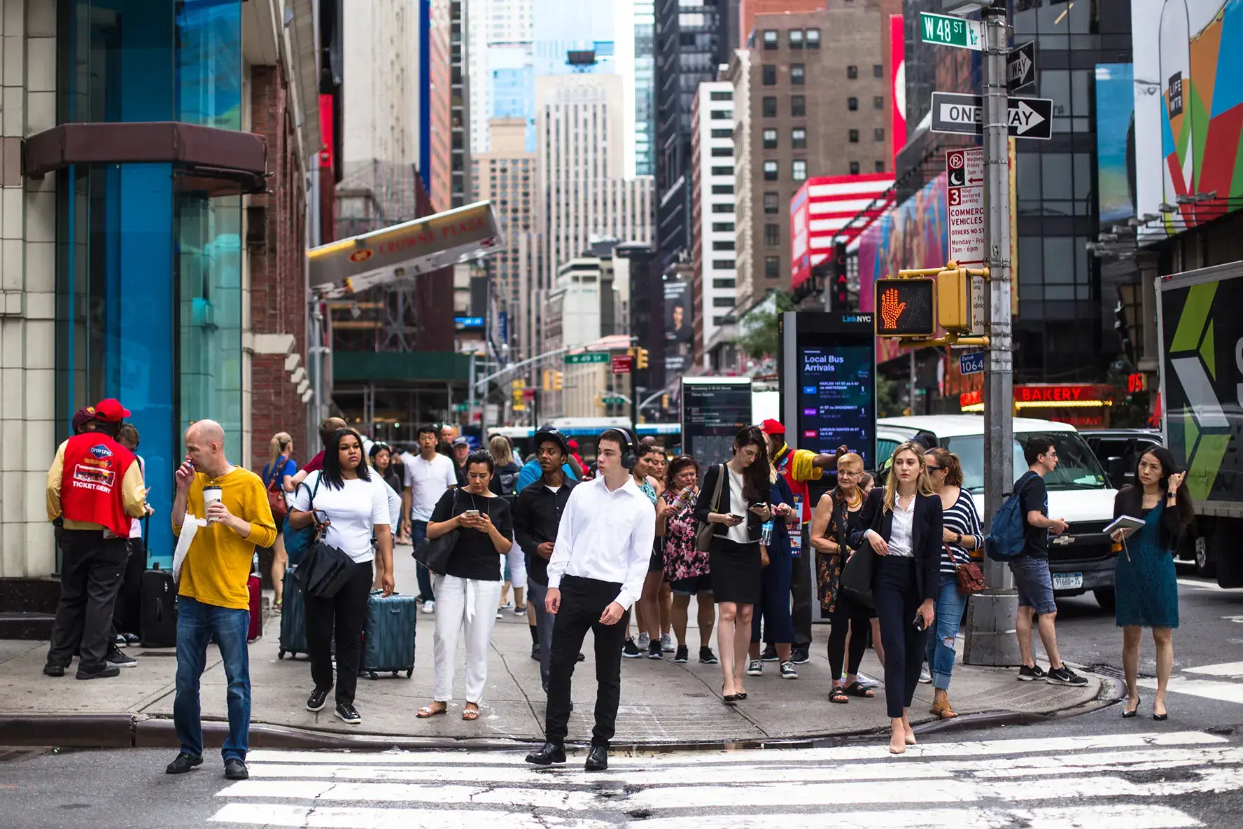 Symbolic image of a busy, chaotic city street.